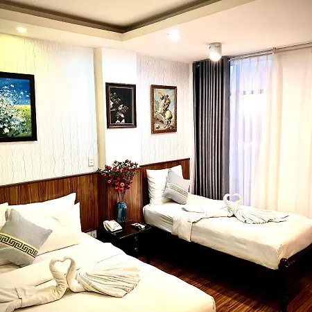 DDA Hotel District 1- Bùi Viện-Đề Thám Walking Street-2